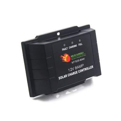 Harga yang bagus IP67 Solar PV Charge Controller 8A PWM Solar Power Controller Pengontrol Pengisian Sel Surya on line